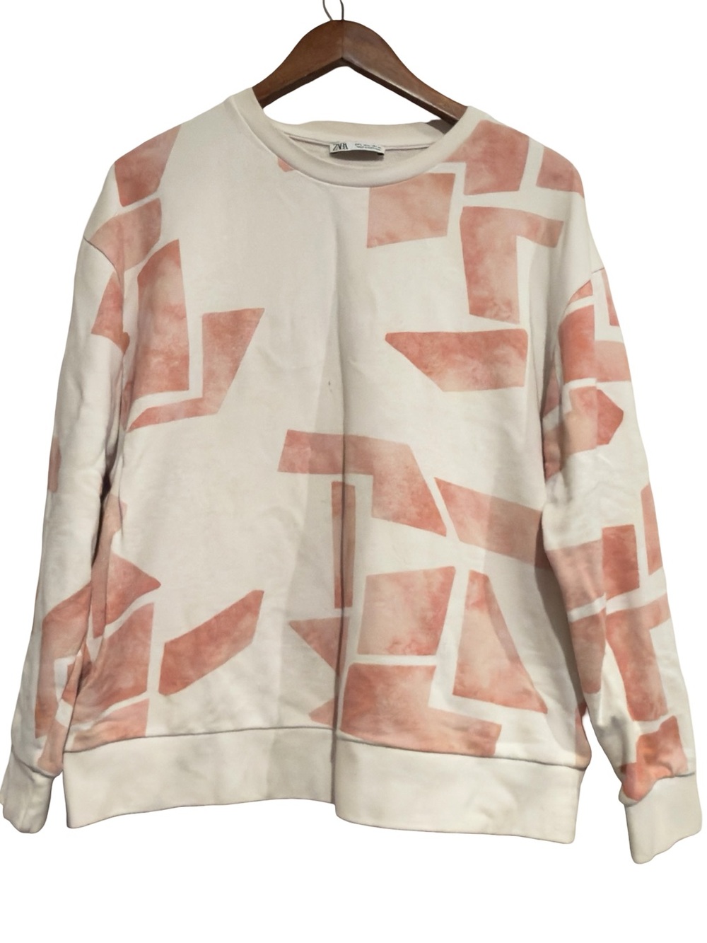 Zara Cream Sweatshirt with Peach Geometric Print